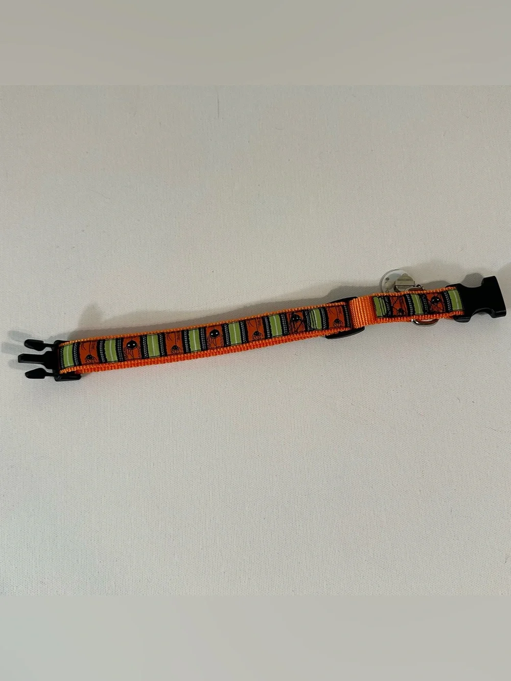 HALLOWEEN SPIDER LIGHT UP COLLAR